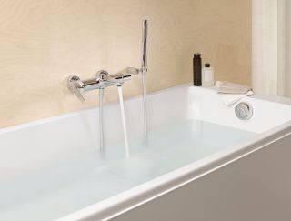 Смеситель для ванны  Jacob Delafon ALEO E72282-CP