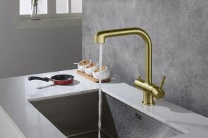 Смеситель для кухни Timo Saona 2346/17FL с подключением фильтра и выдвижной лейкой золото матовое