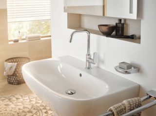 Смеситель для раковины Kludi Pure&Solid хром 340240575 Смеситель для раковины Kludi Pure&Solid хром 340240575