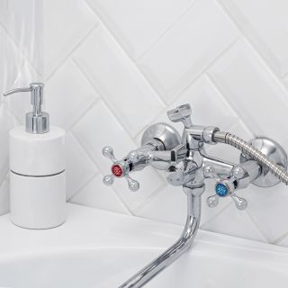 Смеситель для ванны с душем РМС SL71-140 хром Смеситель для ванны с душем РМС SL71-140 хром