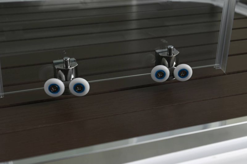 Душевая кабина EM2811RT стандартная прозрачная Душевая кабина EM2811RT стандартная прозрачная