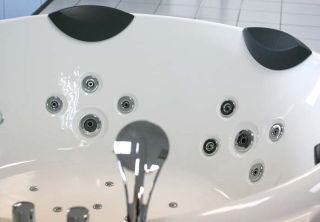Акриловая ванна Gemy G9088 K 185x185x73 Акриловая ванна Gemy G9088 K 185x185x73
