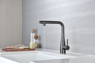 Смеситель для кухни AQUAme Cucina AQM9902GM с выдвижным изливом графит матовый