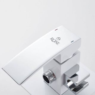 Гигиенический душ со смесителем Rose R1505F-2 белый/хром Гигиенический душ со смесителем Rose R1505F-2 белый/хром