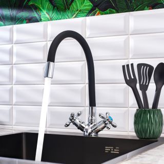 Смеситель для кухни BOOU BA5318-1F-E352A-B702 хром/чёрный Смеситель для кухни BOOU BA5318-1F-E352A-B702 хром/чёрный