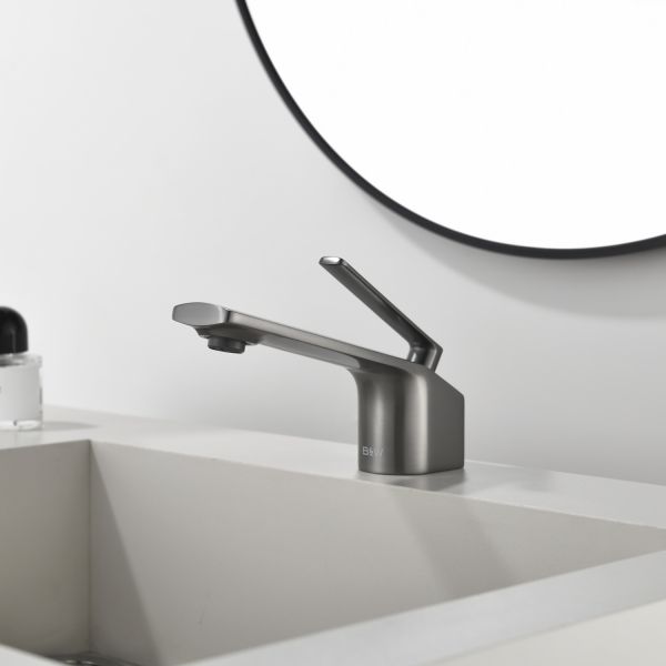 Смеситель для раковины Black&White Gravity 7104GM оружейная сталь