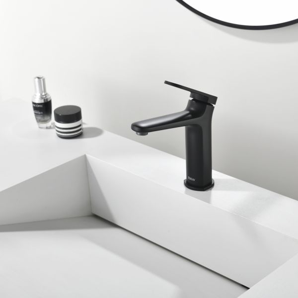 Смеситель для раковины Black&White Gravity 7109MB чёрный матовый