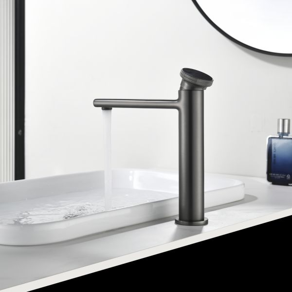 Смеситель для раковины Black&White Gravity 7307GM оружейная сталь