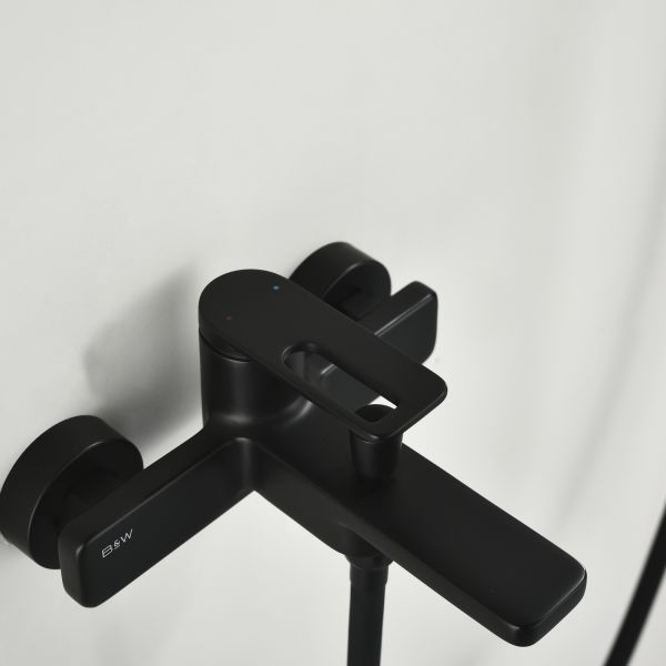 Смеситель для ванны и душа Black&White Gravity 9101MB чёрный матовый