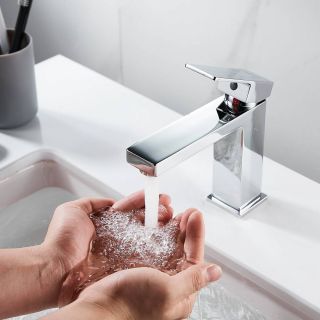 Смеситель для раковины Shevanik S9601 хром Смеситель для раковины Shevanik S9601 хром