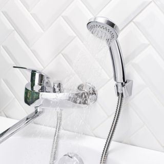 Смеситель для ванны с душем BOOU B8213-46F хром Смеситель для ванны с душем BOOU B8213-46F хром