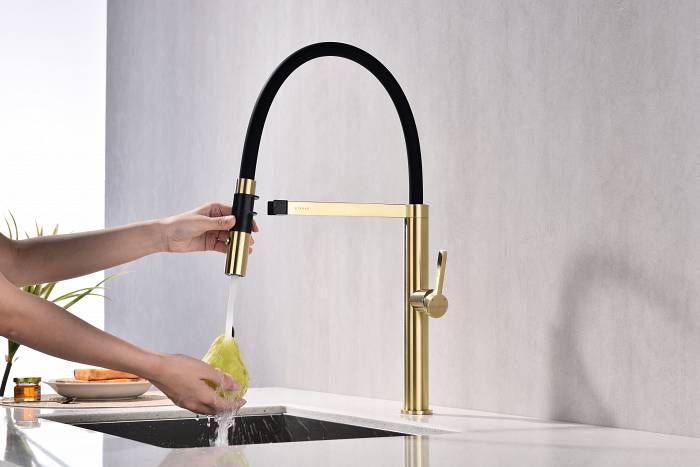 Смеситель для кухни Paulmark Leader Le214101-SBG светлое брашированное золото