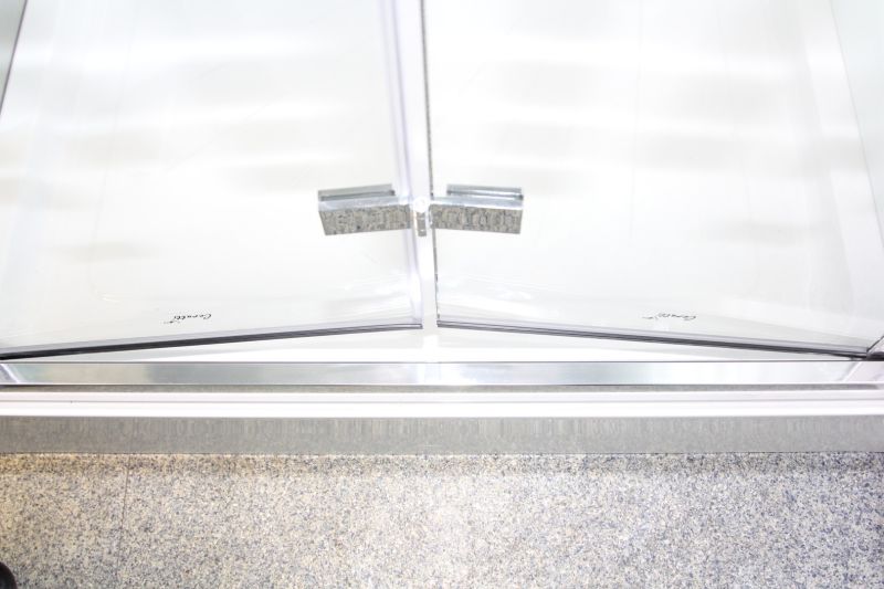 Душевая дверь в нишу Ceruttispa BELLA D91T