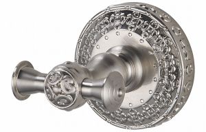 Крючок двойной Zorg Antic AZR 02 SL серебро