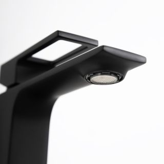 Смеситель для раковины BelBagno Luсe чёрный матовый LUC-LVM-NERO Смеситель для раковины BelBagno Luсe чёрный матовый LUC-LVM-NERO