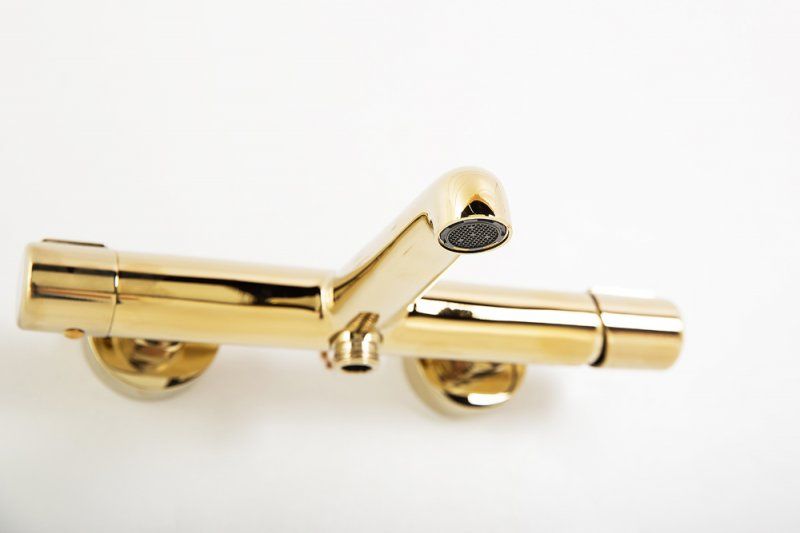 Смеситель для ванны BelBagno Uno золото UNO-VASM-ORO Смеситель для ванны BelBagno Uno золото UNO-VASM-ORO