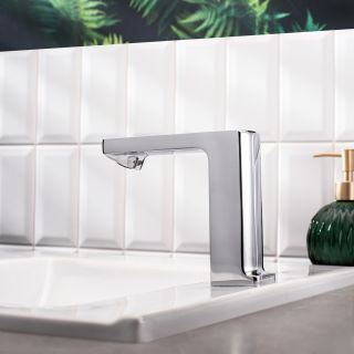 Сенсорный смеситель для раковины BOOU LT254AC/DC хром Сенсорный смеситель для раковины BOOU LT254AC/DC хром