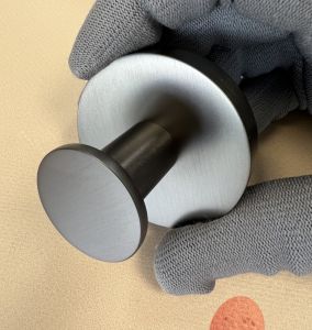 Крючок Timo Saona 13011/18 чёрное золото
