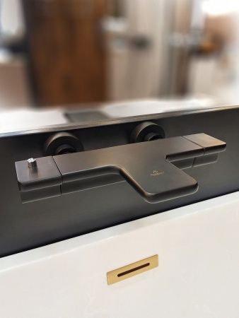 Смеситель для ванны AltroBagno Lamberto 0212 NeOp черный матовый Смеситель для ванны AltroBagno Lamberto 0212 NeOp черный матовый