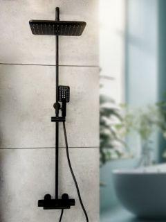 Душевая система с термостатом AltroBagno Lamberto 030418 NeOp черный матовый Душевая система с термостатом AltroBagno Lamberto 030418 NeOp черный матовый