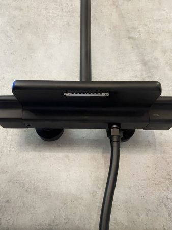 Душевая система с термостатом AltroBagno Lamberto 030418 NeOp черный матовый Душевая система с термостатом AltroBagno Lamberto 030418 NeOp черный матовый