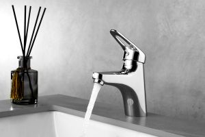 Смеситель для раковины Lemark Luna LM4130C хром
