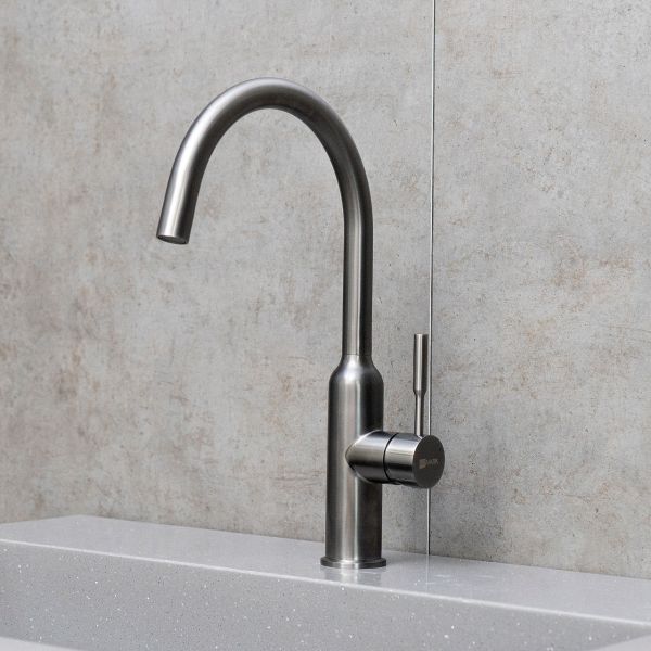Смеситель для кухни Lemark Expert LM5079GMN графит Смеситель для кухни Lemark Expert LM5079GMN графит