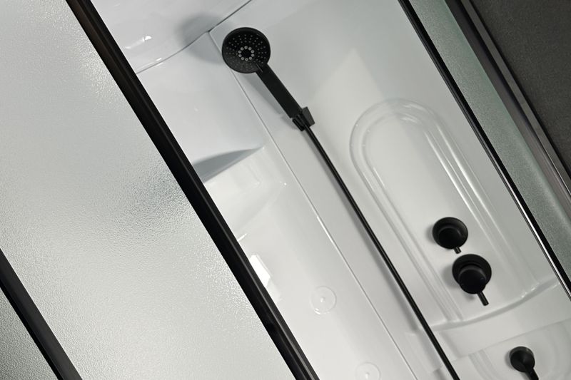 Душевая кабина Royal Bath RB90HK1-M-BL Practic 90x90см чёрный профиль/матовое стекло