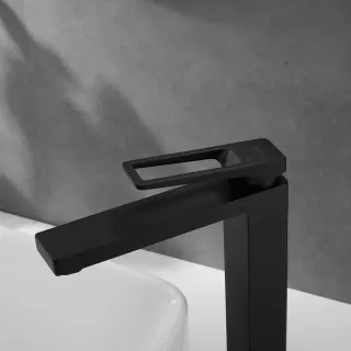 Смеситель для раковины Shevanik S6811H чёрный Смеситель для раковины Shevanik S6811H чёрный