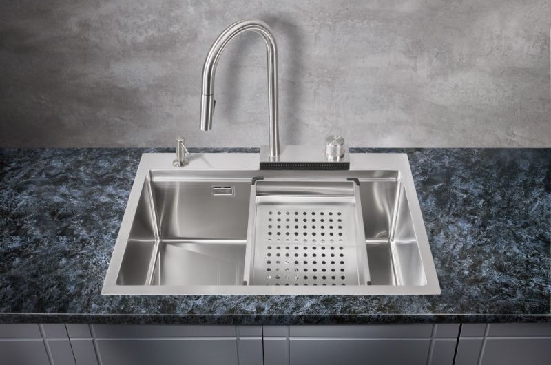 Мойка для кухни Milacio Denia 68 Steel MC.77410 в комплекте со смесителем и коландером нержавеющая сталь