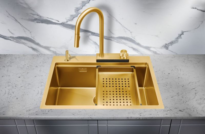 Мойка для кухни Milacio Denia 68 Steel MC.77418 в комплекте со смесителем и коландером брашированное золото
