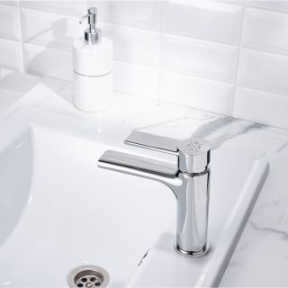 Смеситель для раковины РМС SL130-001F хром Смеситель для раковины РМС SL130-001F хром