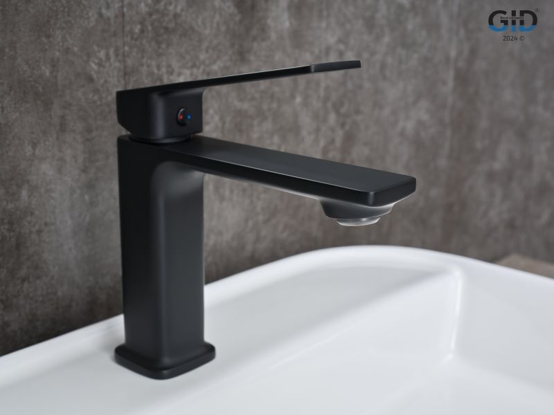 Смеситель для раковины Gid Niagara L057-BM-K L057BMK черный матовый