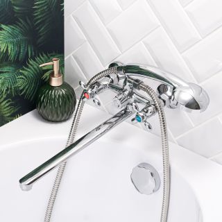 Смеситель для ванны с душем BOOU BA5318-4-C007-B702 хром Смеситель для ванны с душем BOOU BA5318-4-C007-B702 хром