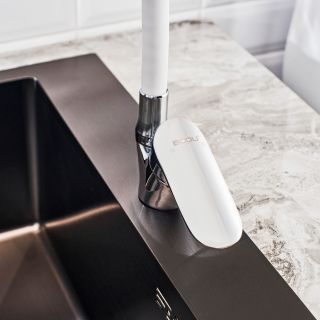 Смеситель для кухни BOOU B8274-10F-E306A хром/белый Смеситель для кухни BOOU B8274-10F-E306A хром/белый
