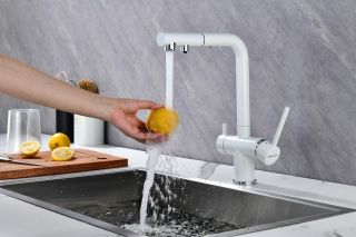 Смеситель для кухни Paulmark Serpentine Se213222-431 белый матовый Смеситель для кухни Paulmark Serpentine Se213222-431 белый матовый