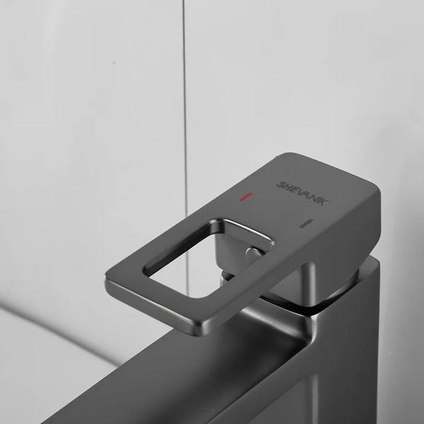 Смеситель для раковины с гигиеническим душем Shevanik S8271T оружейная сталь
