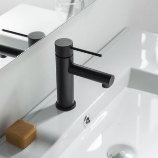 Смеситель для раковины Timo Saona 2361/03F чёрный Смеситель для раковины Timo Saona 2361/03F чёрный