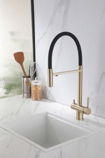 Смеситель для кухни ABBER Wasser Kreis AF81141G с подключением фильтра и выдвижной лейкой золото матовое
