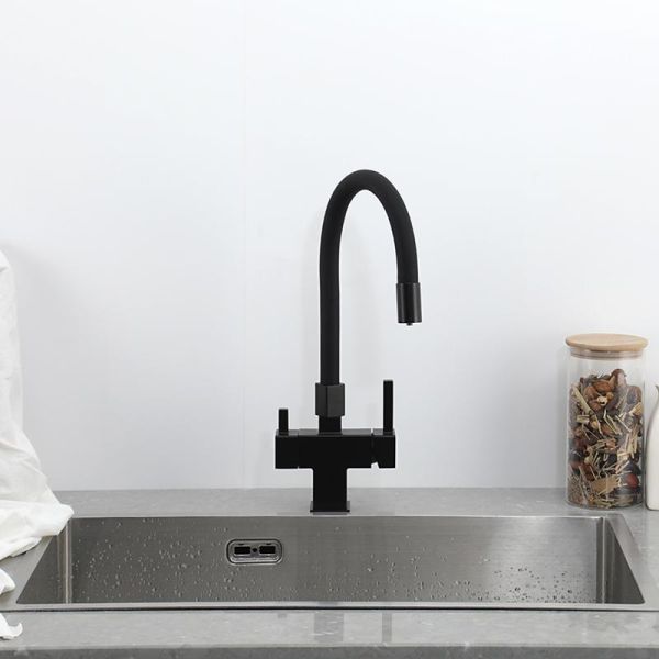 Смеситель для кухни Gappo G4395-36 с подключением фильтра питьевой воды и гибким изливом чёрный Смеситель для кухни Gappo G4395-36 с подключением фильтра питьевой воды и гибким изливом чёрный