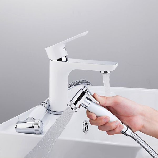 Смеситель для раковины с гигиеническим душем Gappo G1048-1 белый/хром