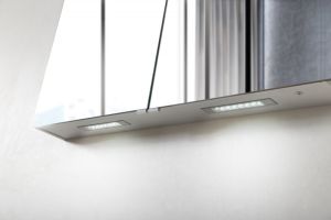 Зеркальный шкаф BelBagno с нижней подсветкой дверей 90x70см SPC-2A-DL-BL-900