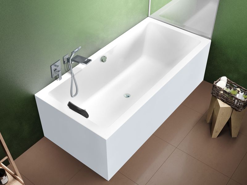 Акриловая ванна Riho Rethink Cubic Plug and Play B104012005 L 160х70см белый