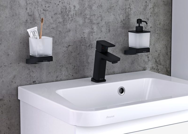 Смеситель для раковины Ravak 10° Free чёрный X070150 Смеситель для раковины Ravak 10° Free чёрный X070150