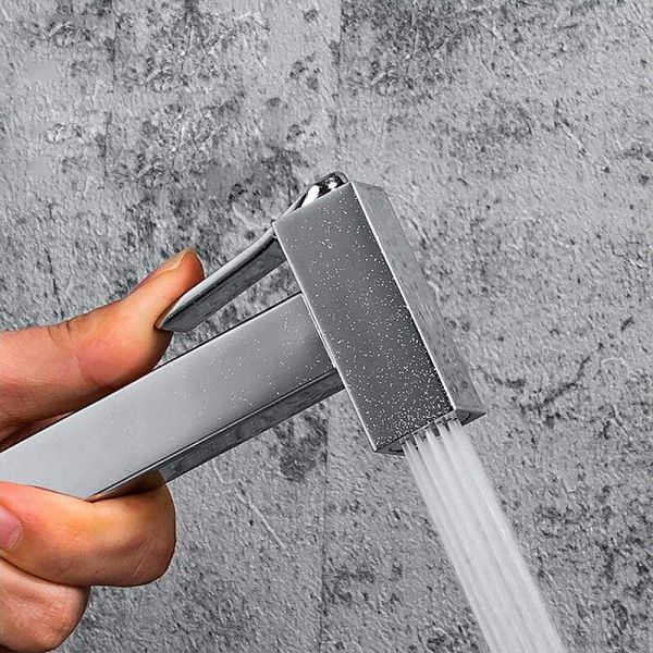 Термостатический смеситель с гигиеническим душем Gappo G7207-40