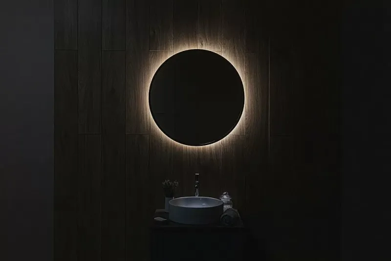 Зеркало с подсветкой ArtMax Asti AM-Ast-800-DS-FNC-Nero 80 см чёрный