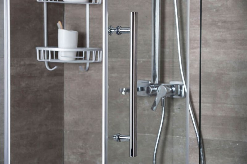 Душевой уголок Erlit Comfort ER10109V-C4 (900x900x2000) пятиугольное, тонированное Душевой уголок Erlit Comfort ER10109V-C4 (900x900x2000) пятиугольное, тонированное