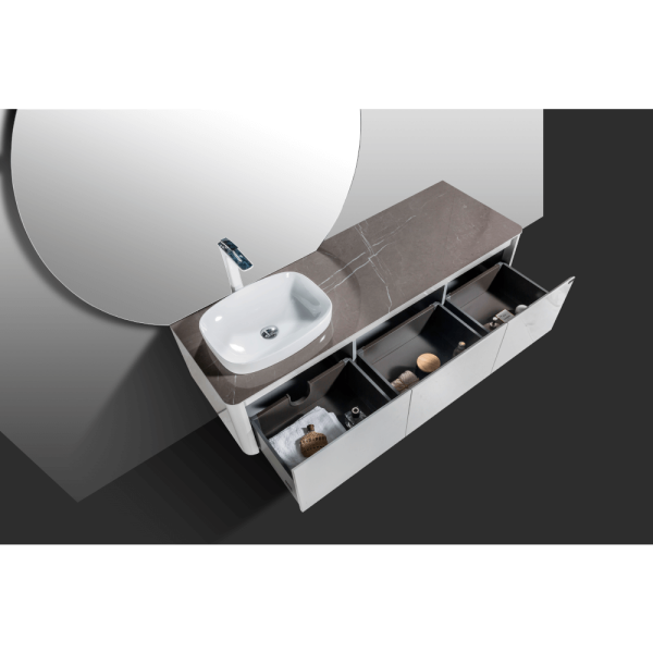 Зеркало с подсветкой Black&White Universe 915.MR0 130 см с кнопкой включения