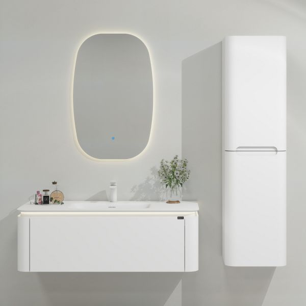 Пенал Black&White Universe 925.SC1550 42 см белый