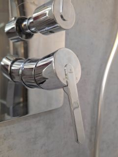 Душевая система AltroBagno Unione 040106 Cr хром Душевая система AltroBagno Unione 040106 Cr хром